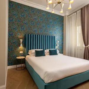 porta-castello-suites.it-romehotels.com/