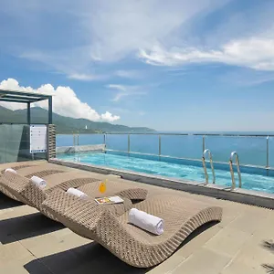 Mangata Beachfront - Rooftop Bar Sea View Hotel Đà Nẵng
